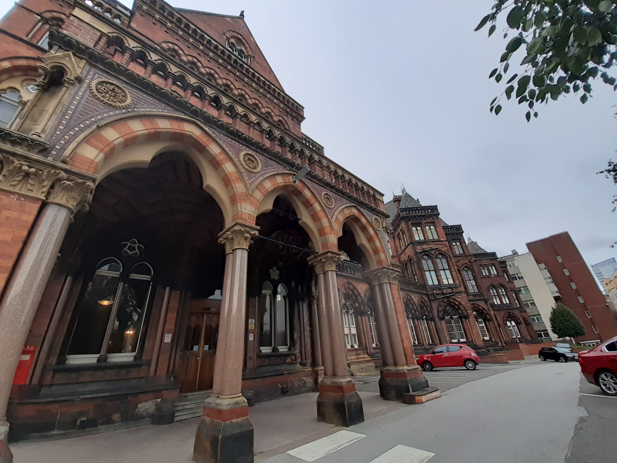 Leeds General Infirmary