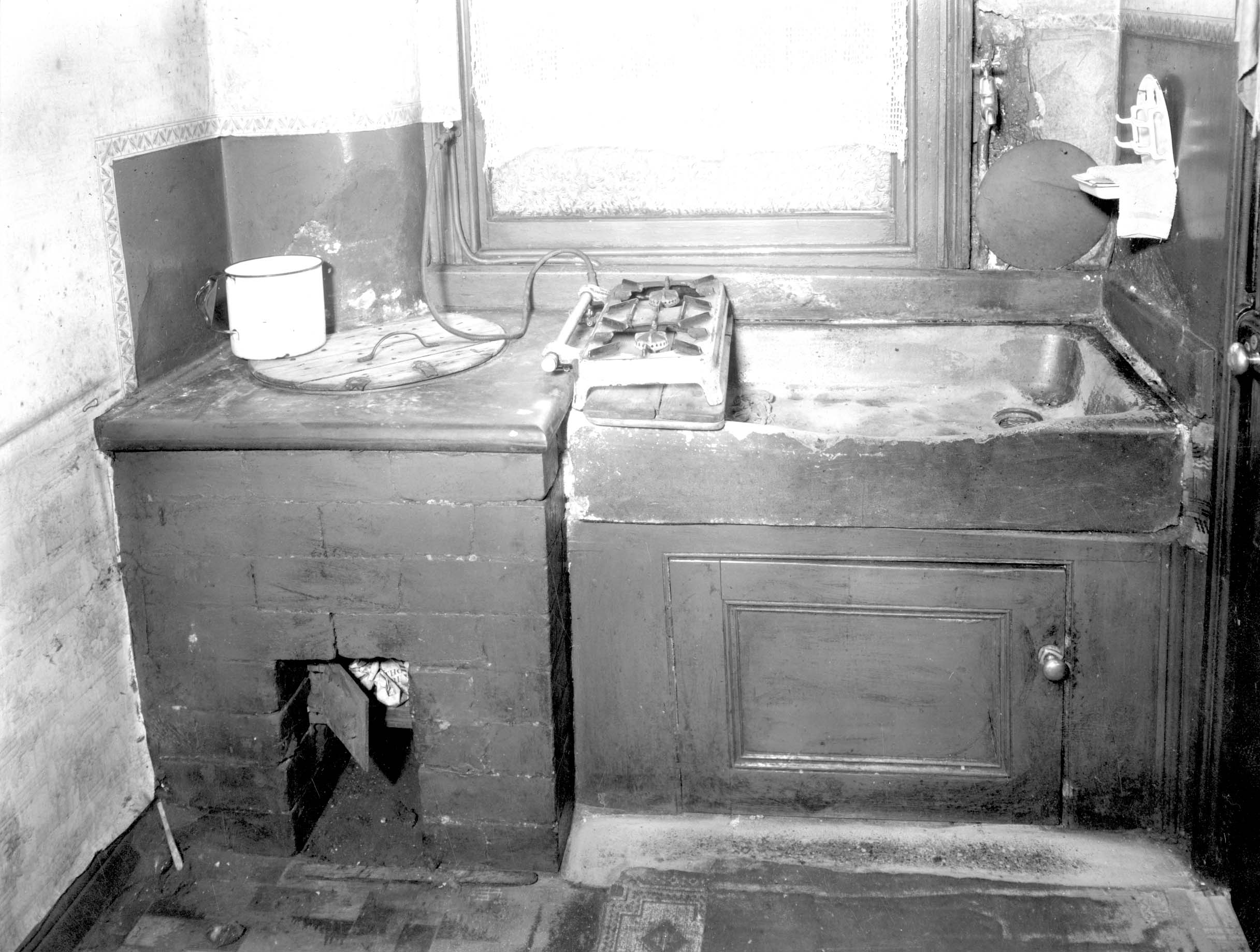 Kitchen of Back-to-Back House