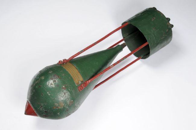 Zeppelin bomb dropped on Hull during the night of 24-25 September 1917