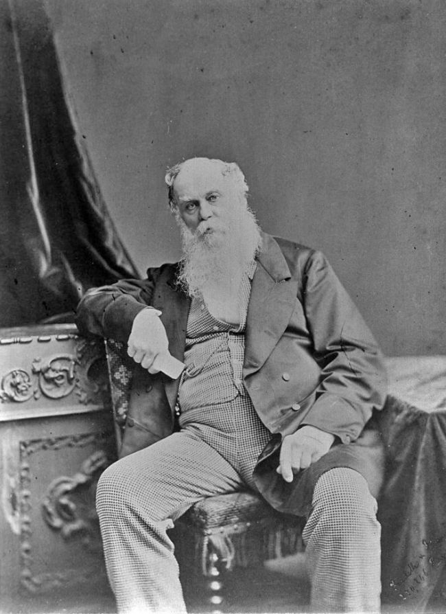 Black and white portrait photo of Sir Titus Salt